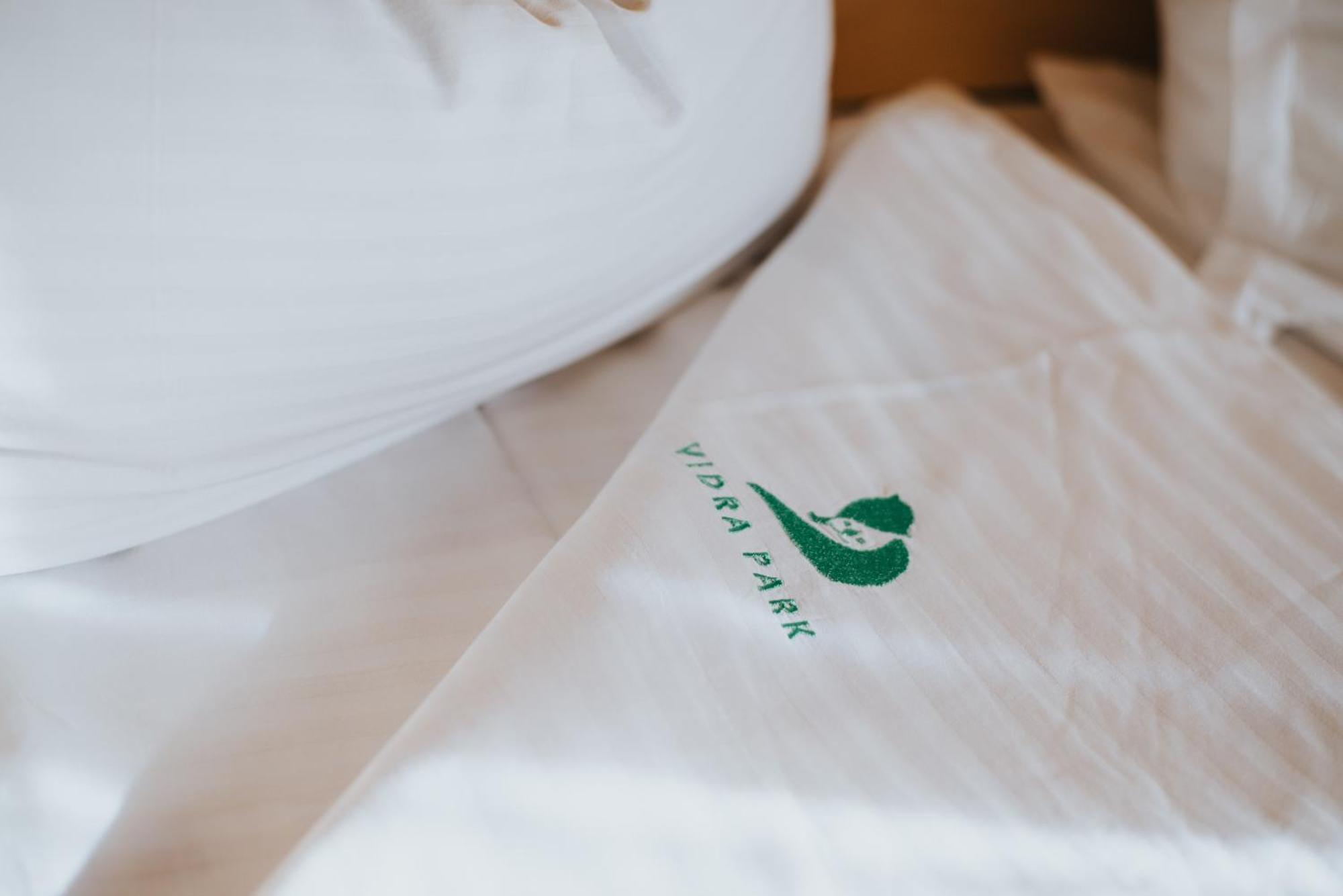 Vidra Park Hotell Sicasău Eksteriør bilde