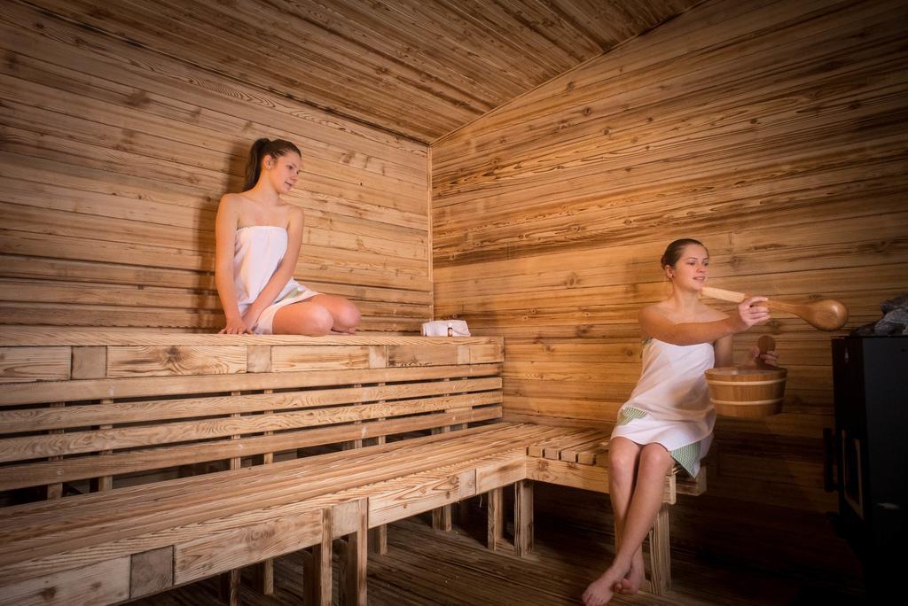 Vidra Park Hotell Sicasău Eksteriør bilde